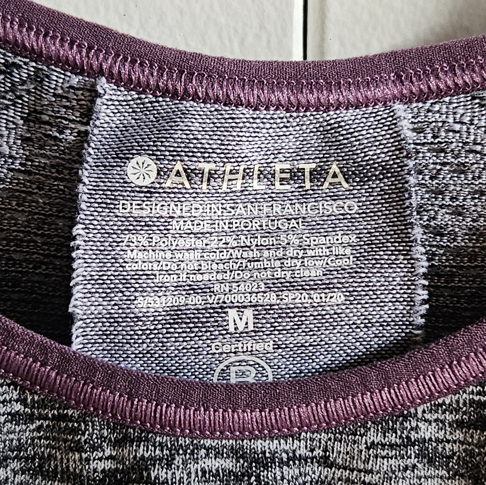 Athleta Impact Crop Top in Women's M - Picture 6 of 15